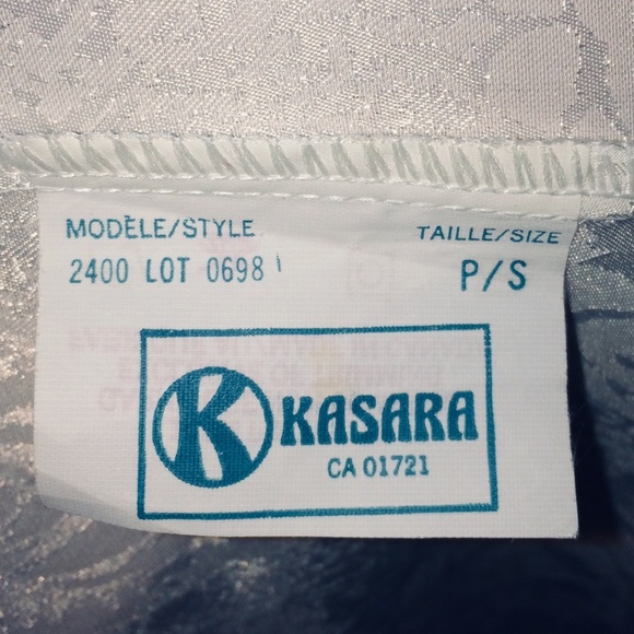 Ladies Wedding White negligee set with intricate lace trim. size S - Picture 9 of 9